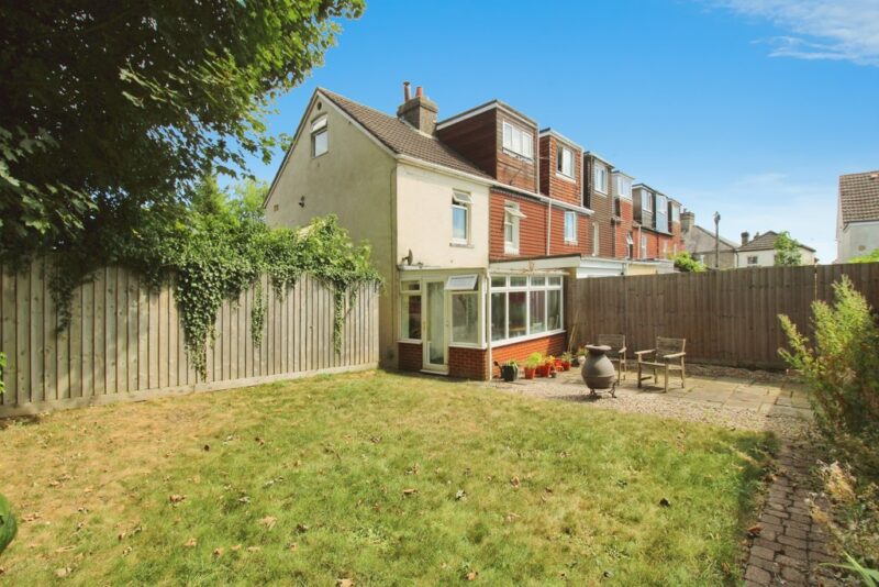 Brandon Cottages, Highfield Road