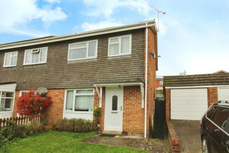 Burwood Close, Amesbury